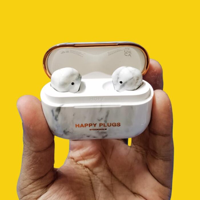 Happy Plugs Hope