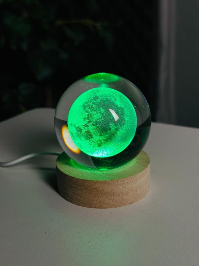 Moon 3D Crystal Ball